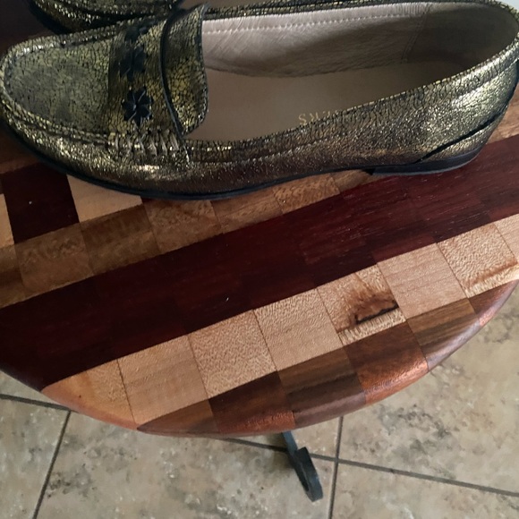 Jack Rogers Remy Loafers Metallic Gold Sparkle Slip-On Flats Preppy Academia 8B - Picture 8 of 16